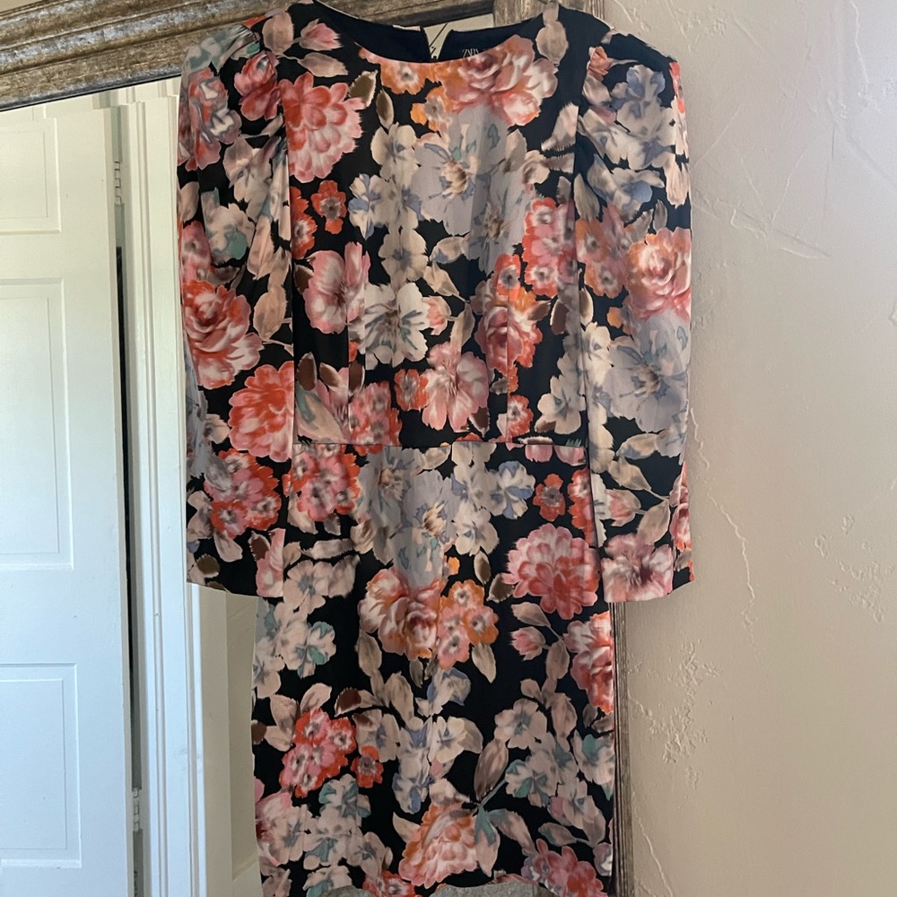 Zara Floral Dress XS